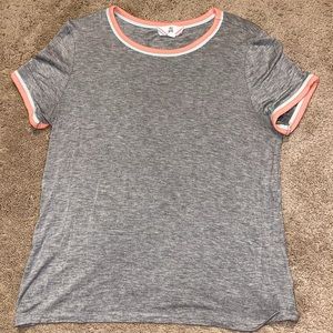 Simple Gray Tee!